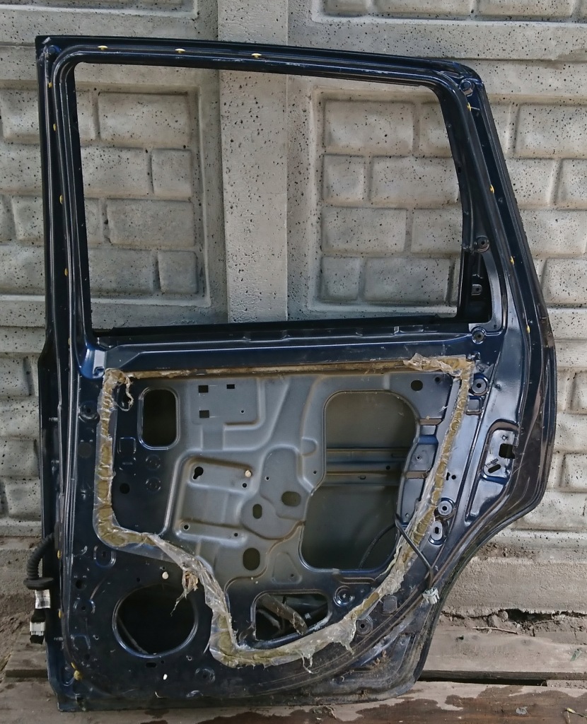 фото №2, Дверь задняя правый nissan note i e11 06-12 lift pń