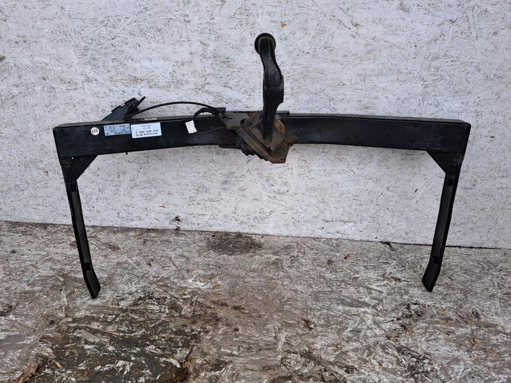 фото №2, Vw tiguan 5n0803880q hak