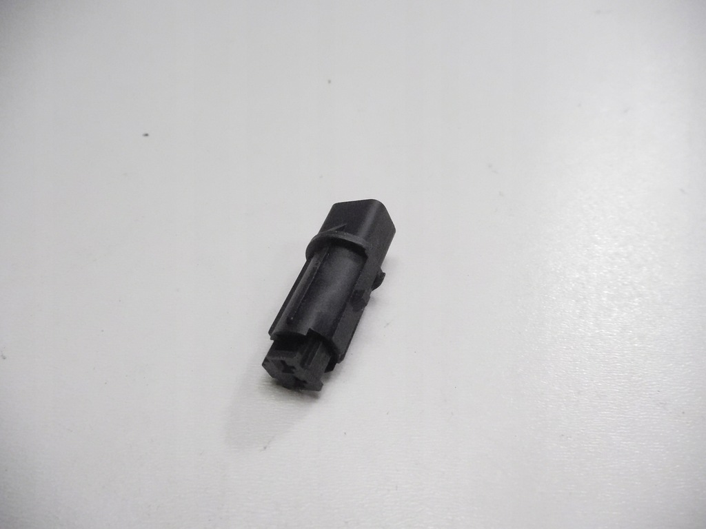 фото №4, Штекер aa85 renault dacia 7703197597