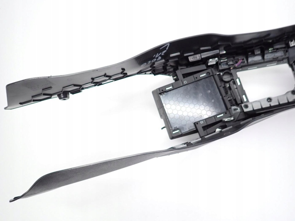 фото №10, Туннель подлокотник europa оригинал 2g1863045b 6f0864207d vw polo 2g vi 21r