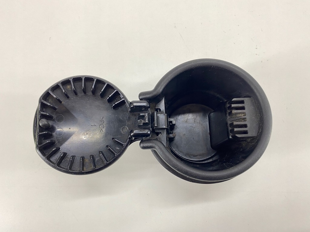 фото №6, Пепельница ford kuga mk1 mk2 5l8j-7804803