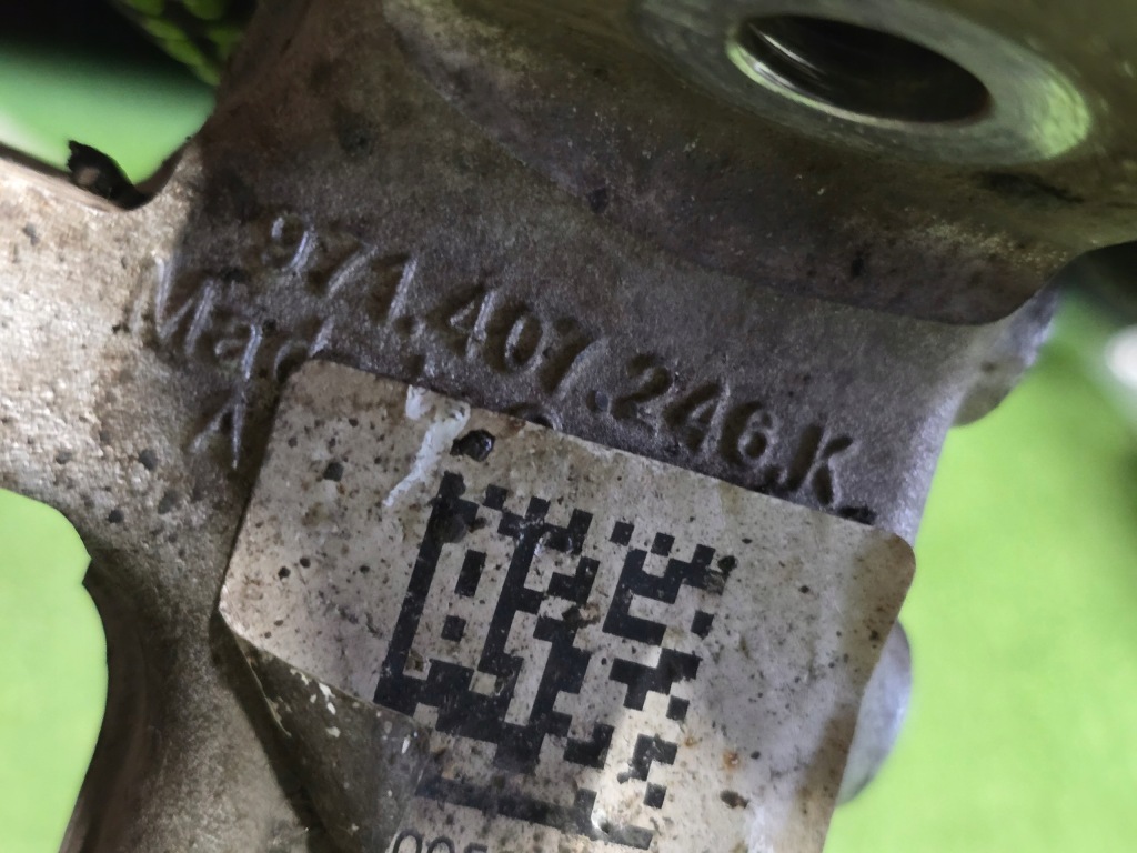 фото №7, Поворотний кулак права перед porsche panamera 971