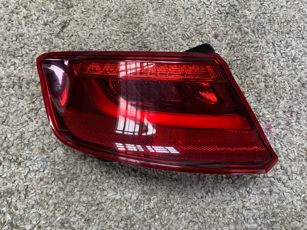 фото №1, Лампа левая задняя led audi a3 8v 8v4945095d
