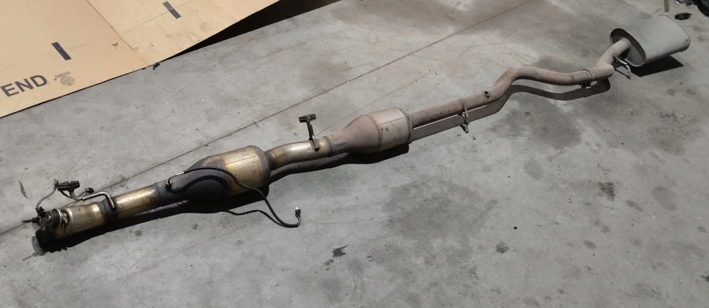 Вихлоп гасник каталізатор dpf mercedes v-klasa w447 2.2 cdi a4474900114 в Україні