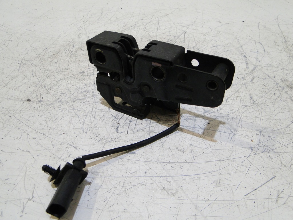 фото №7, Vw polo iv 9n 01-05 замок засов капот 6q0823509d