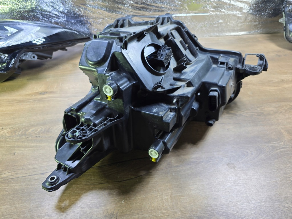 фото №11, Skoda kodiaq lift лампа перед передня права led 566941036