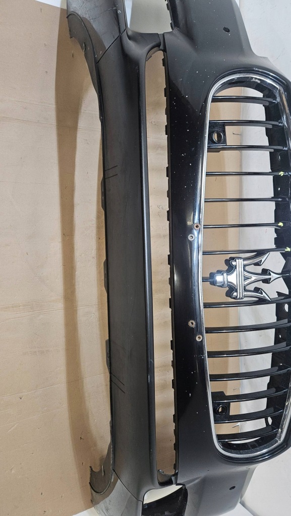 фото №13, Бампер перед передній решітка радіатора maserati quattroporte m156 670005220