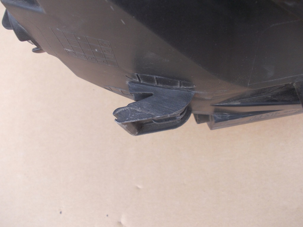 фото №11, Фара лампа правая kia venga europa