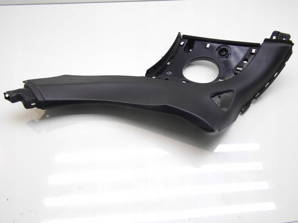 фото №1, Обшивка обивка левая задняя audi r8 420 420867035a