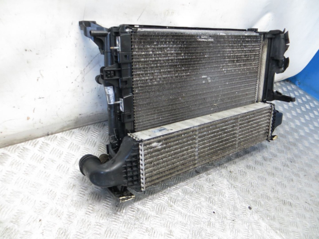 фото №9, Mercedes w176 1.5 радіатор вентилятор kpl 12-