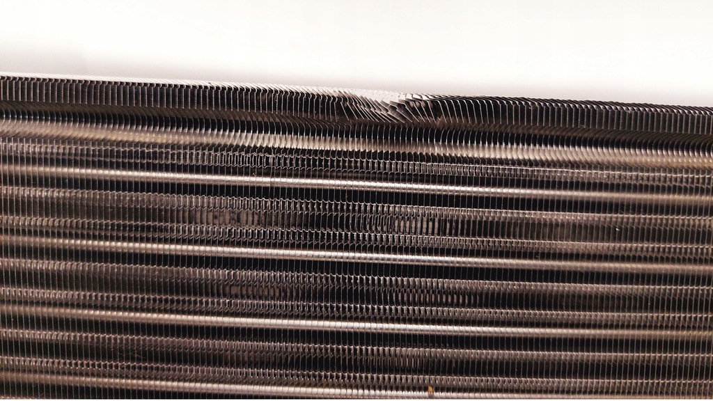 фото №8, Оригинальный номер renault group/ valeo радиатор жидкость 8200582025 dacia logan sandero