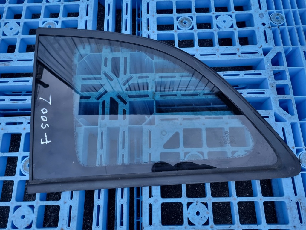 фото №1, Fiat 500 lift скло кузовна бічна ліва 17 rok