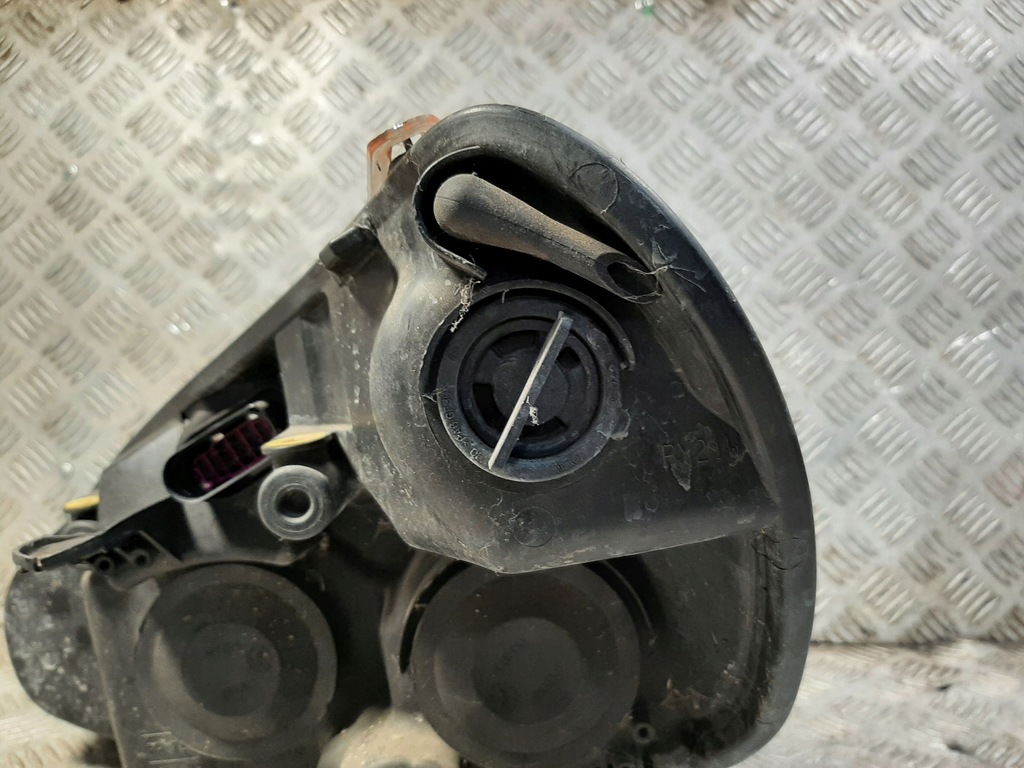 фото №9, Ford galaxy mk3 lift лампа права передня anglik