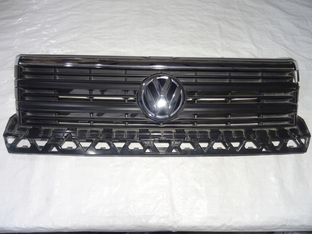 фото №1, Решётка радиатора решётка радиатора решётка радиатора эмблема бампер перед vw crafter ii 2 7c0 7c0853653j