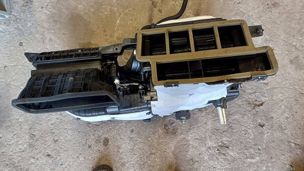 фото №1, Hyundai tucson iii отопитель