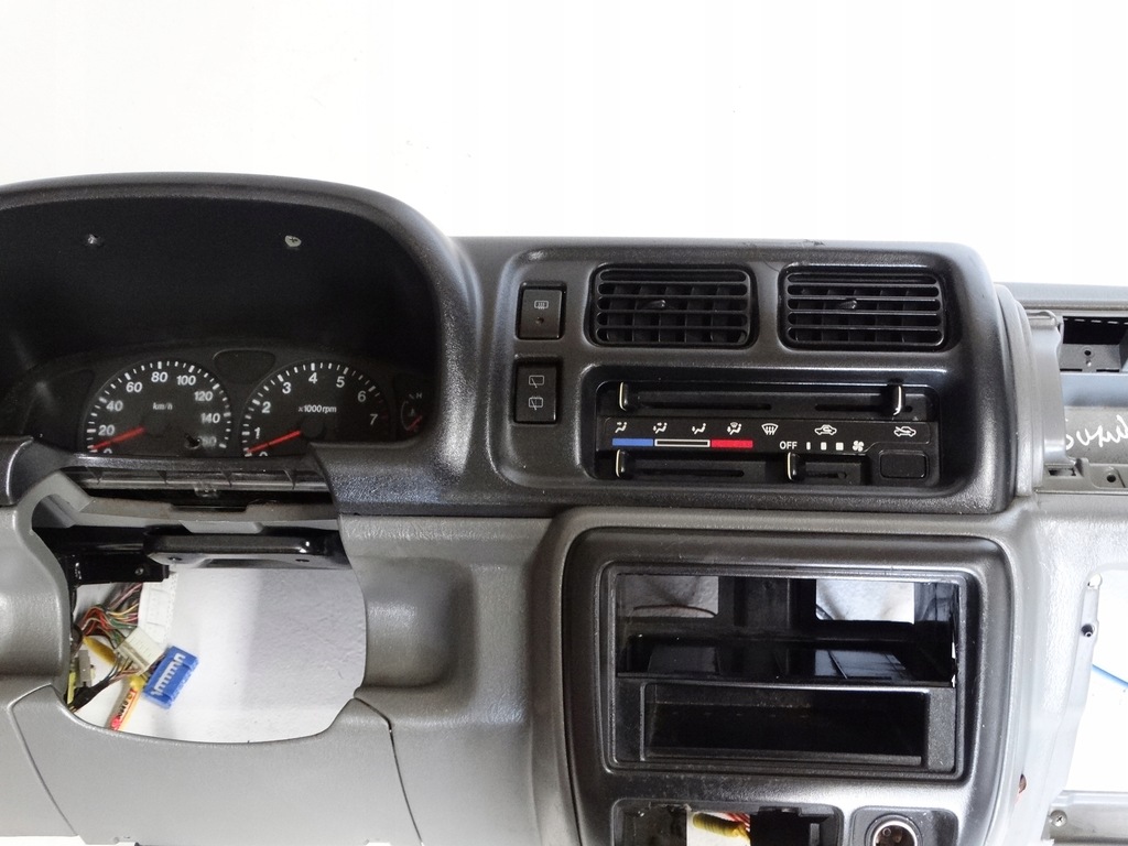 фото №11, Приборная панель приборная комплектная suzuki jimny europa