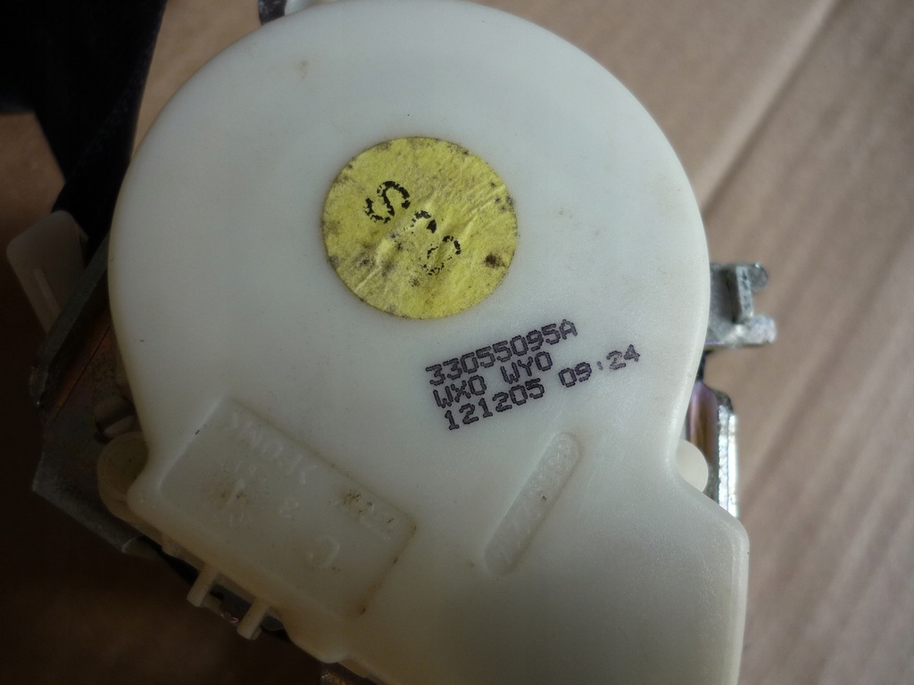 фото №9, Ремені задня vw eos чорні комплект 1q0857805 1q0857806