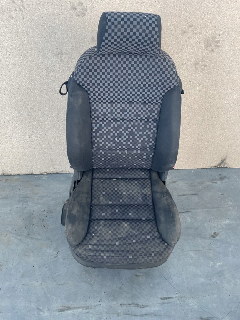 фото №1, Сиденье пассажира правый перед audi a3 8l