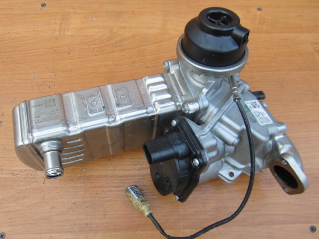 фото №8, Клапан egr радіатор вихлопних газів 059131501al 059131511eg audi a7 vw