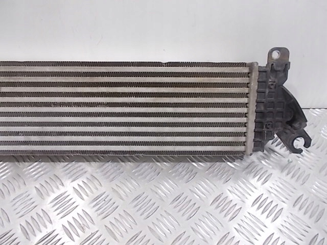 Радиатор интеркулер mazda cx5 6 127100-4114 sh01-13-565 k4238 оригинал Оригинал