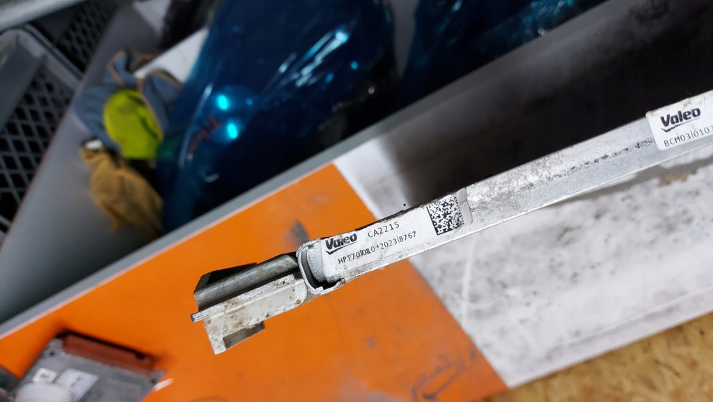 фото №5, Радіатор кондиціонера конденсатор renault dacia 1,5dci ii duster 921006454r