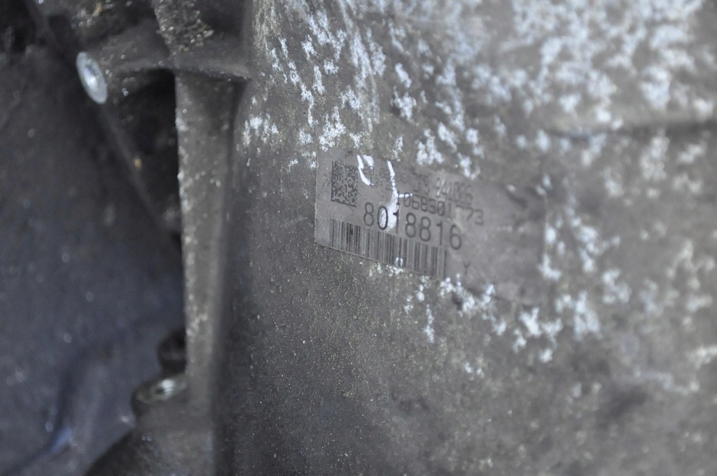 фото №9, Xf i x250 xj 2.7d v6 коробка передач 6hp-26 8x23-7000-ad