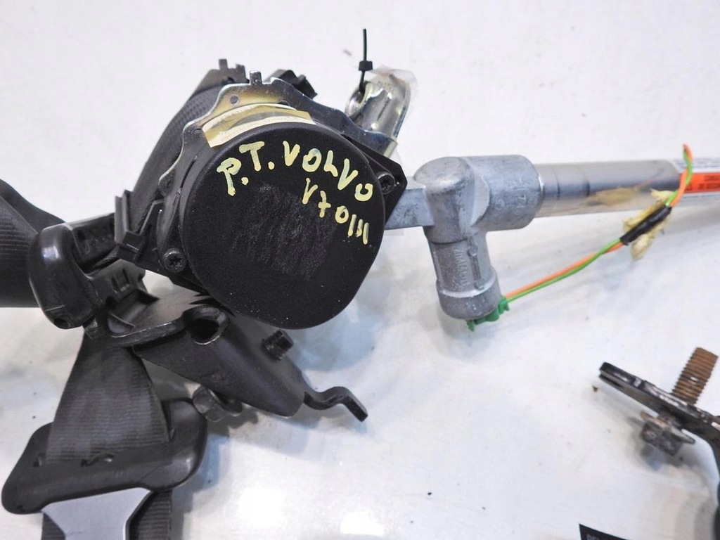 фото №2, Pas безопасности натяжитель правый задняя v70 iii