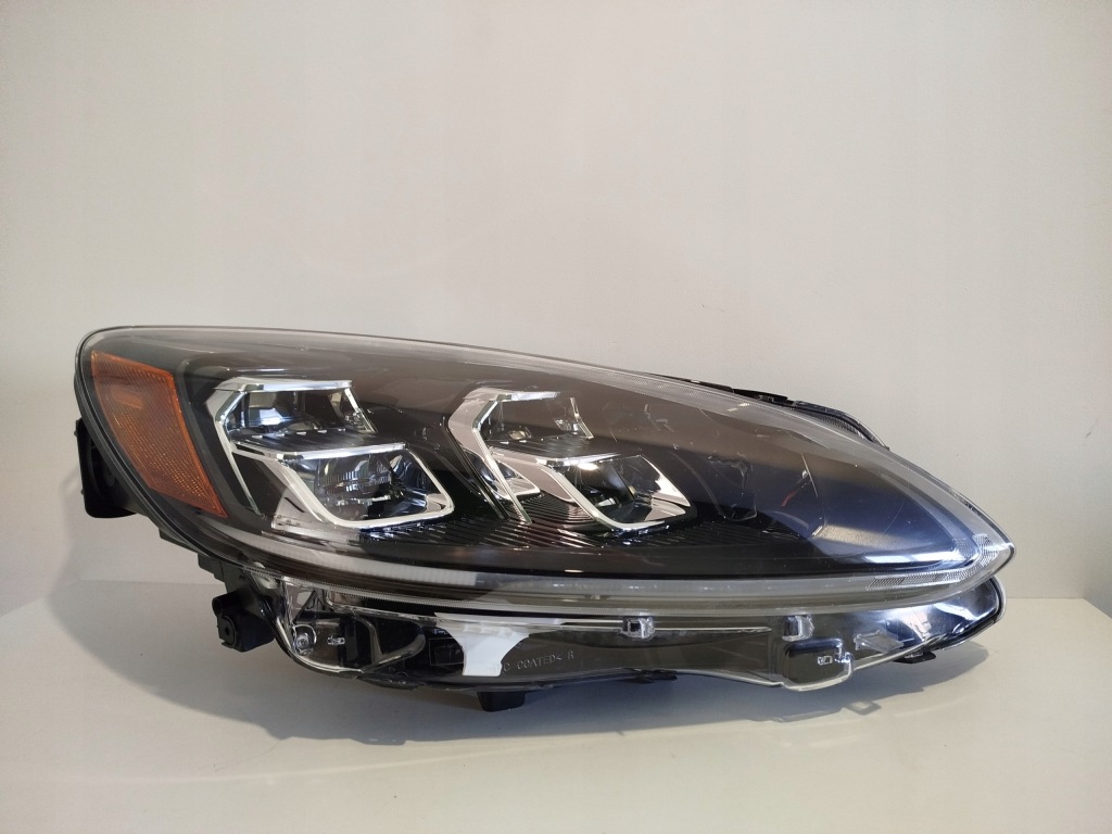 Купити Фара ліва правий перед ford escape mk4 kuga mk3 2020- full led гарний стан оригінальний номер америка