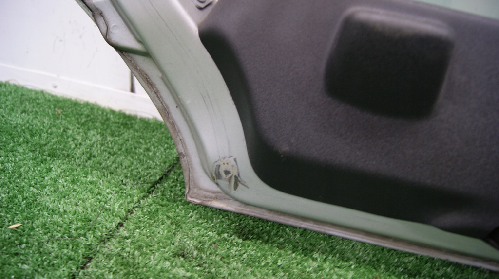 фото №10, Кришка багажника задня задня citroen c2 ezrc