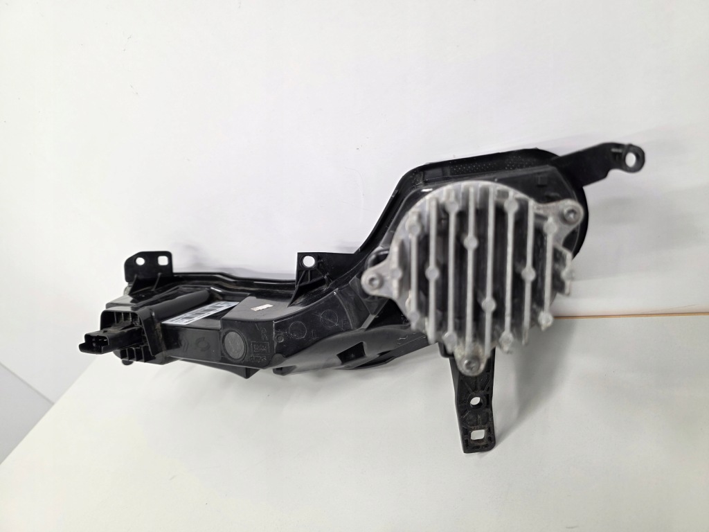 Led drl правий renault talisman 266009562r європа Зі Шроту