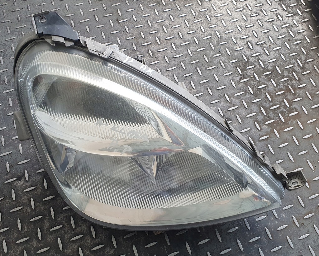 фото №1, Лампа правий перед mercedes a140 lift