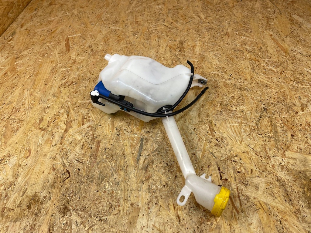 Бак жидкость омывателя помпа smart forfour fortwo w453 a4538600260 Киев