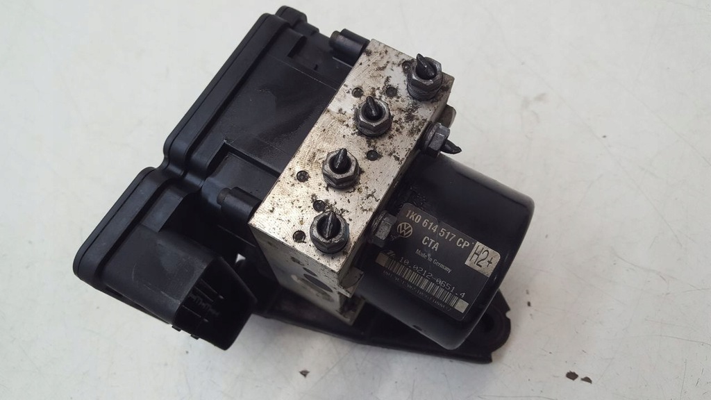 фото №1, Насос abs vw caddy iii 2,0 tdi