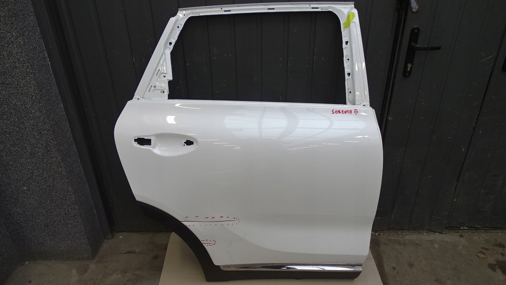 фото №1, Дверь правое задняя с молдинг kia sorento iii 2015-