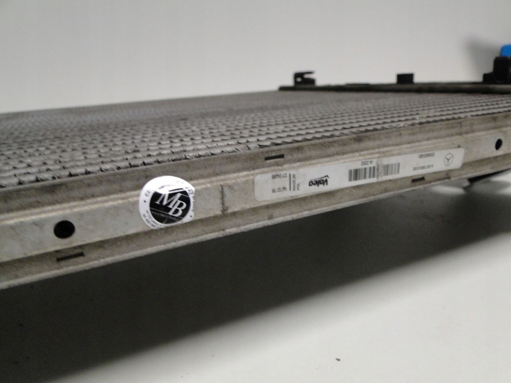 Mercedes a klasa 177 cla 118 радіатор повітря інтеркулер a2475006100 в Україні