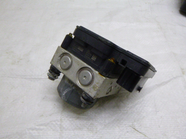 фото №4, Насос abs 476608644r renault clio iv 2265106455