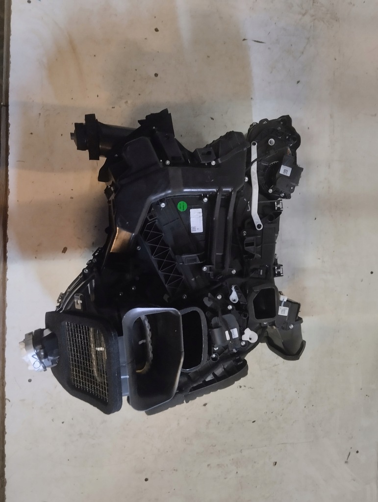 фото №1, Tesla y 3 lift обігрівач повітродувка кондиціонер