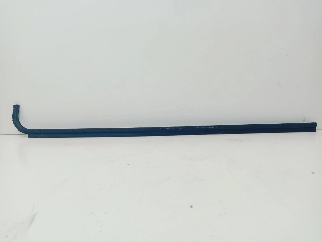 фото №1, Vw t3 volkswagen transporter молдинг прокладка дверь передних