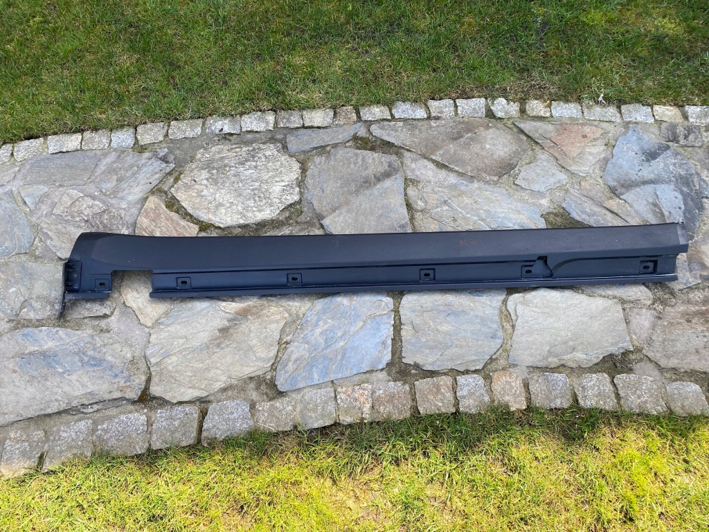 фото №1, Mercedes 164 ml молдинг порог правая 1646900240 оригинал