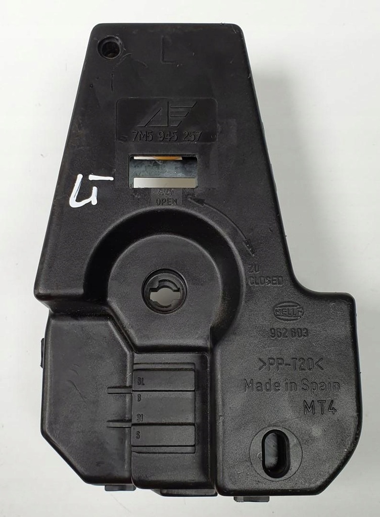 фото №1, Вкладыш лампы левый задняя ford galaxy mk2 7m5945257