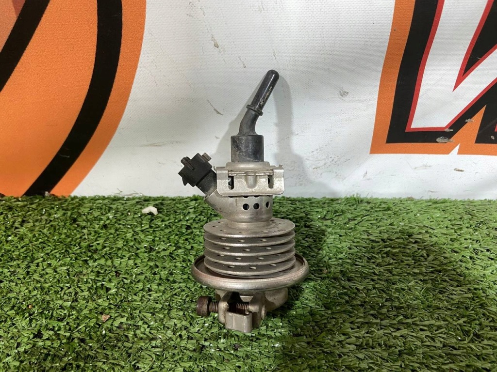 Форсунка adblue land rover disco 5 l462 fpla-189e3-ac Цена