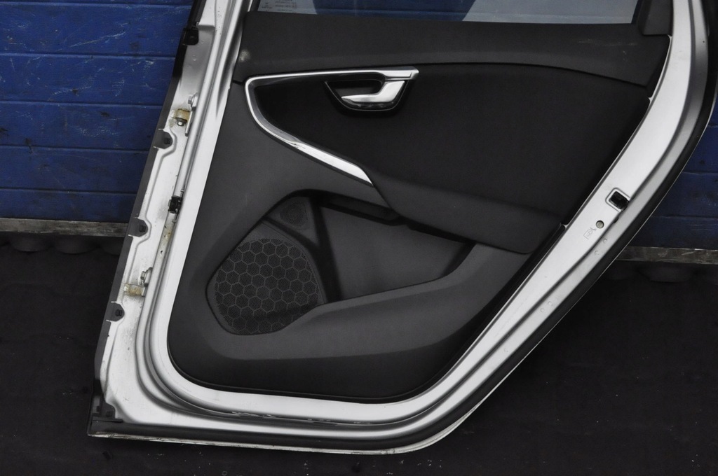 фото №12, Volvo v40 ii двері правий задня задні повний