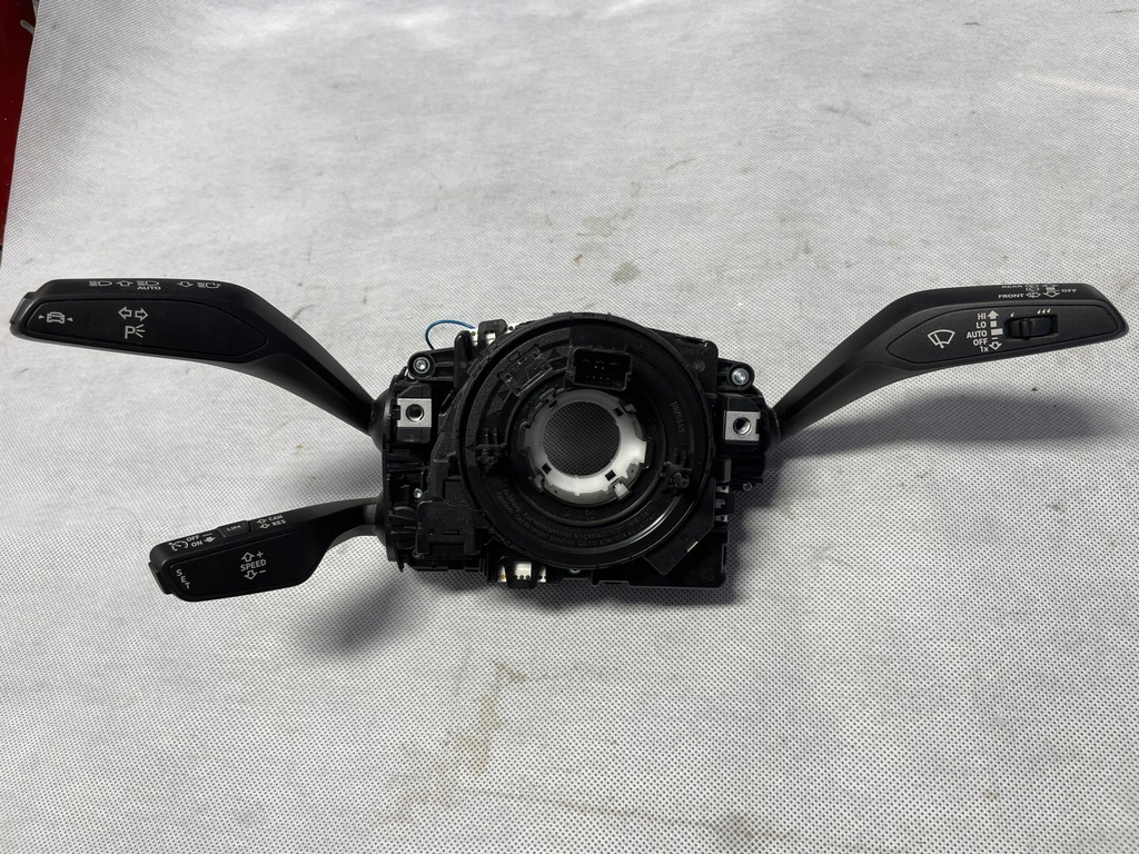 фото №1, Лента переключатель комбинированный q3 83a 82a953521nb