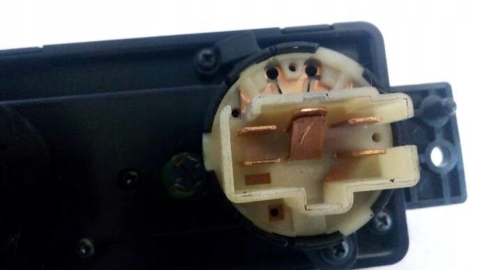 фото №6, Панель обдув i кондиционера kia carnival 1999r.