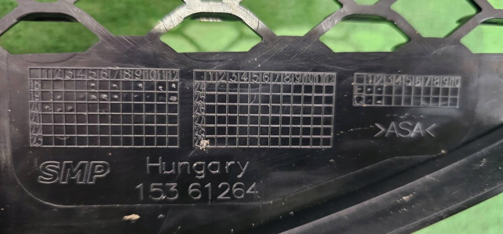 фото №13, Решётка радиатора передний mercedes-benz cla c118 x118 a1188881600