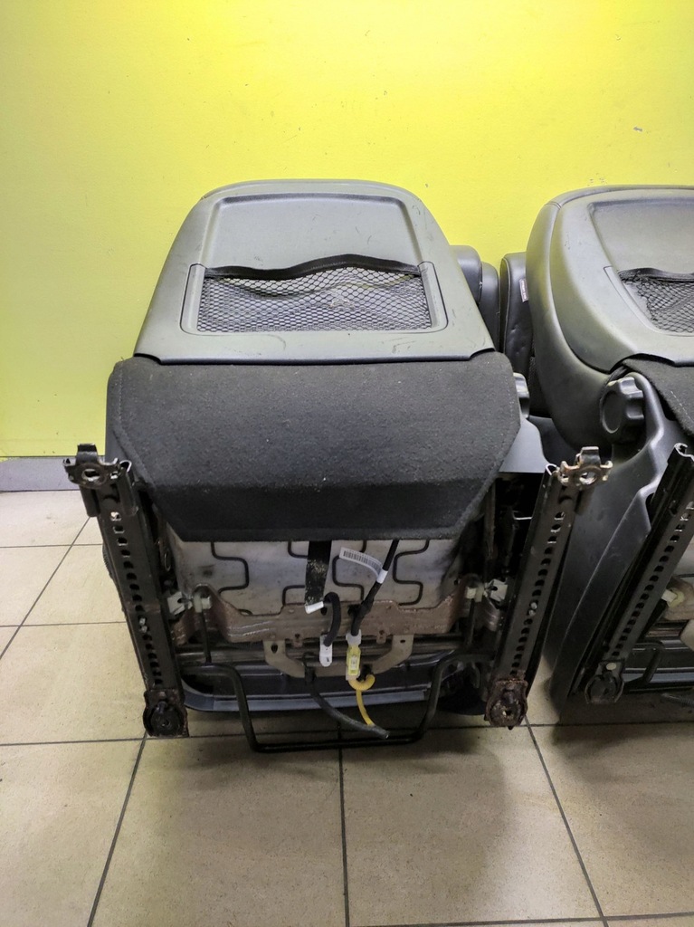 фото №8, Hyundai i30 комплект сидений перед