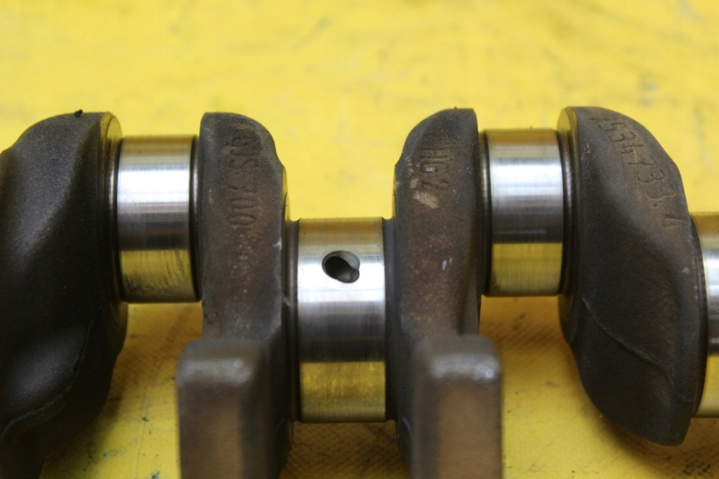 Wał коленчатый peugeot 207 208 citroen mini 1.4 1.6 vti 10fgad psa8fs 75347334 в Украине