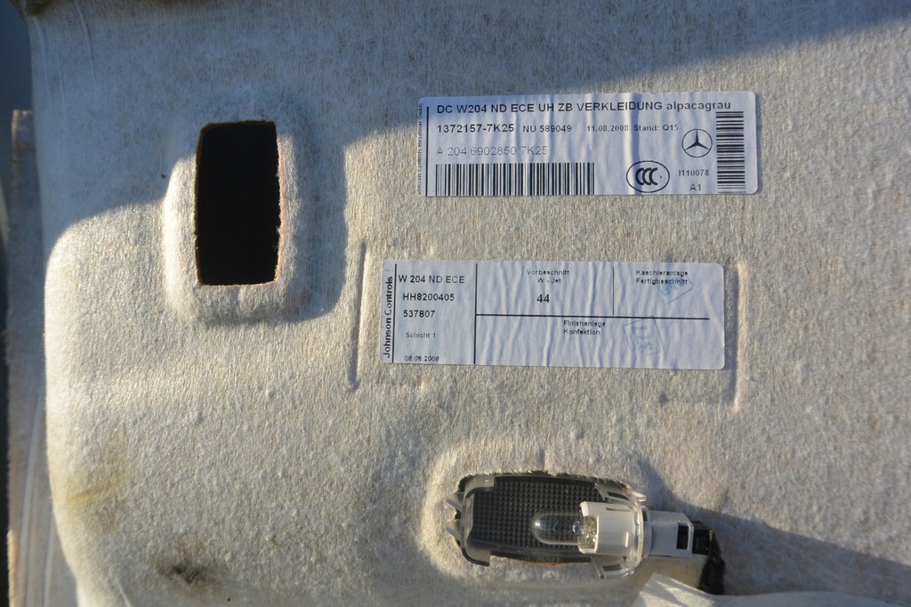 фото №14, Потолок 7k25 mercedes w204 sedan