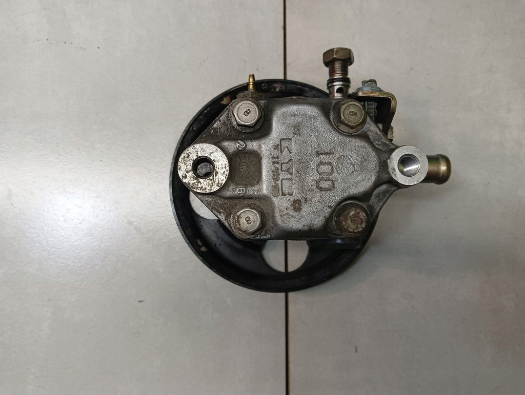 фото №3, Насос усилителя space star 1.3