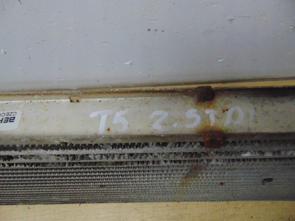 фото №16, Радіатор інтеркулер vw transporter t5 2.5 tdi 7h0145804b